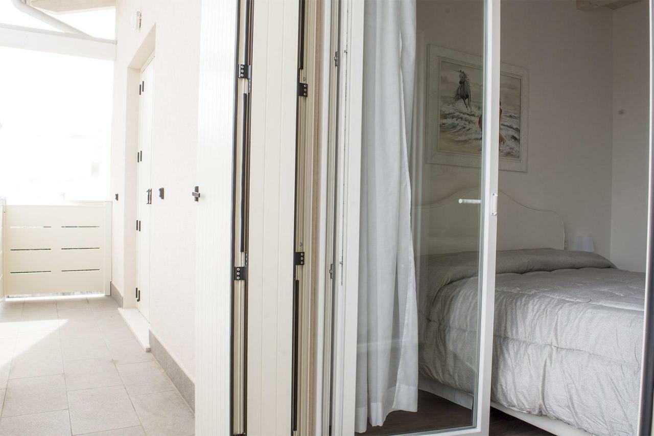 Home Suites Home Salionze Luaran gambar