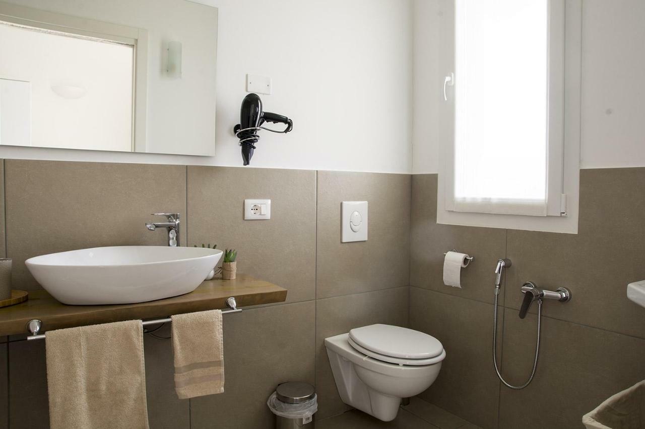 Home Suites Home Salionze Luaran gambar