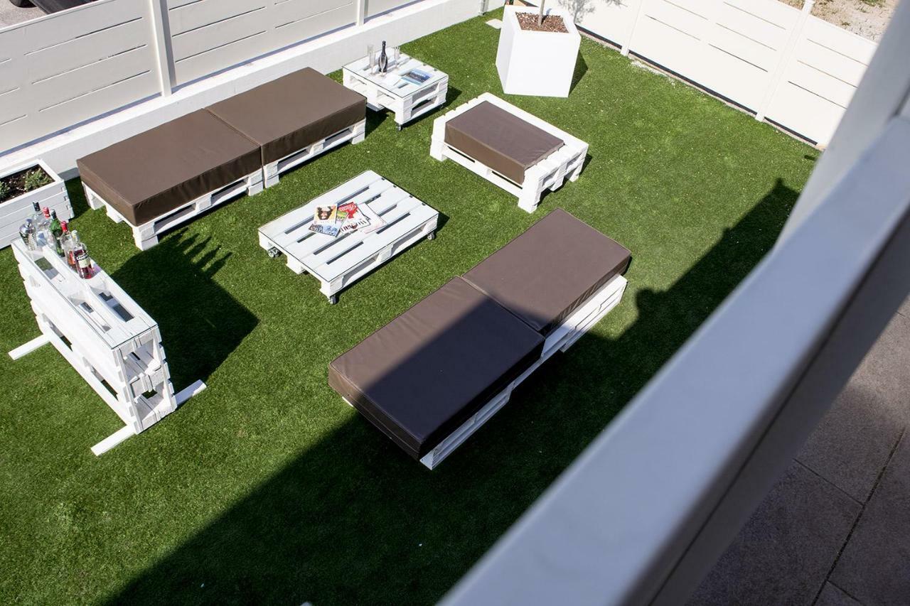 Home Suites Home Salionze Luaran gambar