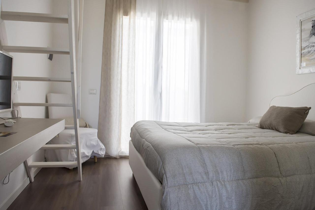 Home Suites Home Salionze Luaran gambar